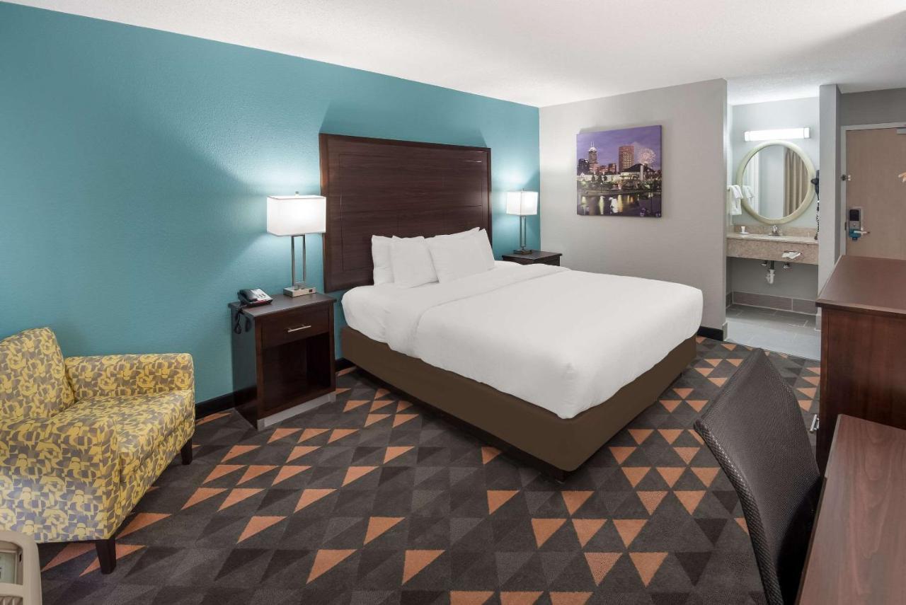 Hotel Clarion Pointe Indianapolis Northeast Castleton Exteriér fotografie