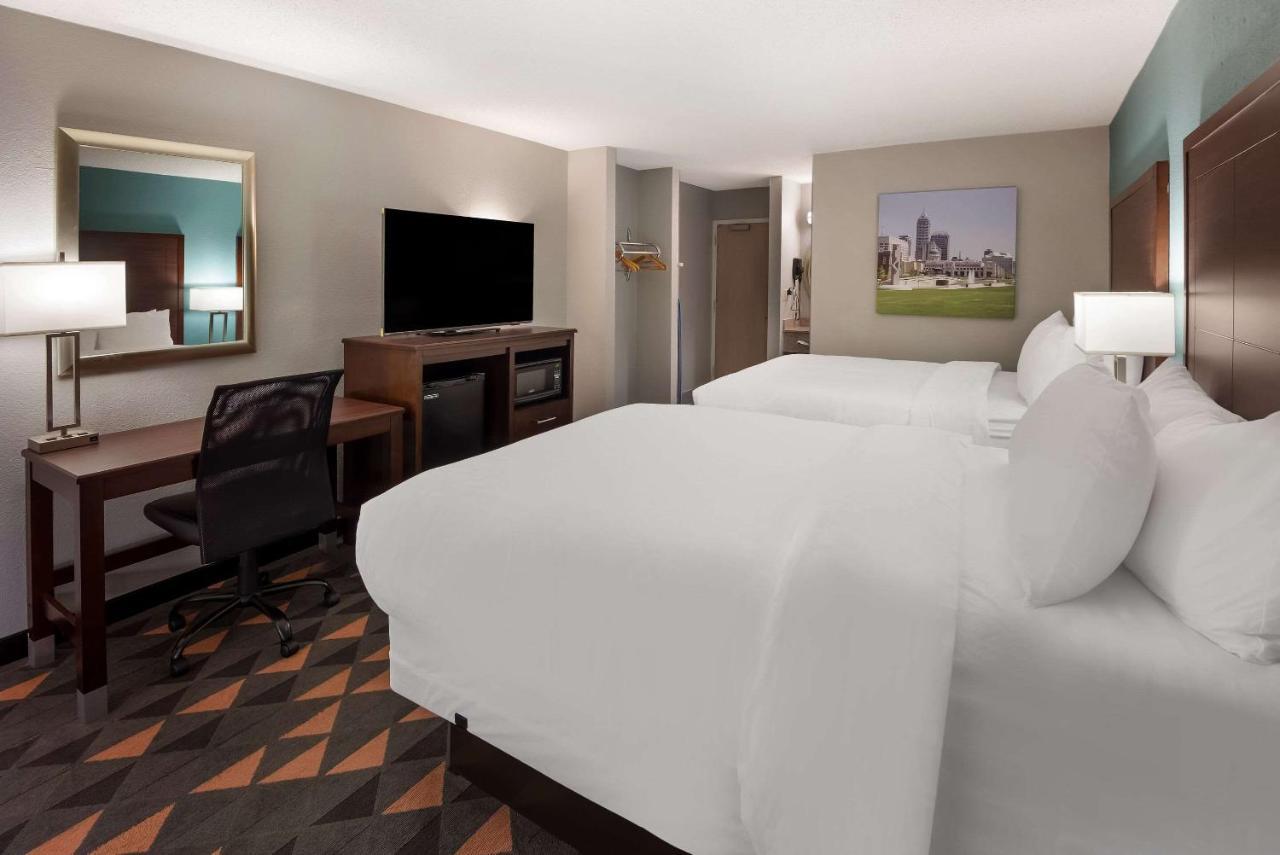 Hotel Clarion Pointe Indianapolis Northeast Castleton Exteriér fotografie